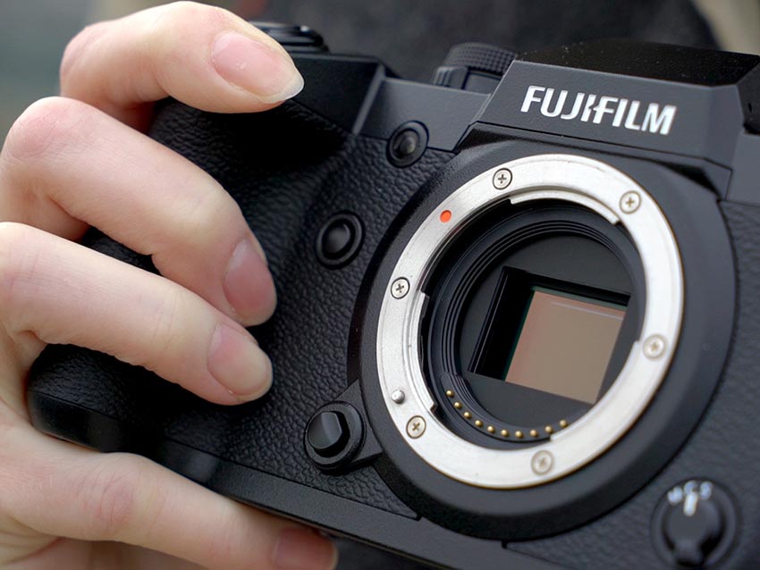 May anh Fujifilm X-H1 chinh hang gia tot
