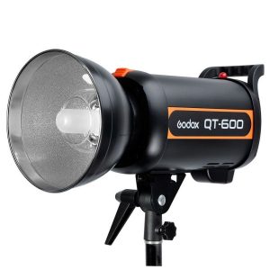 Đèn Studio GODOX QT600 công suất 600W