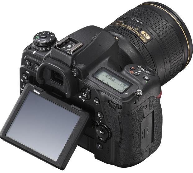 Máy ảnh Nikon D780